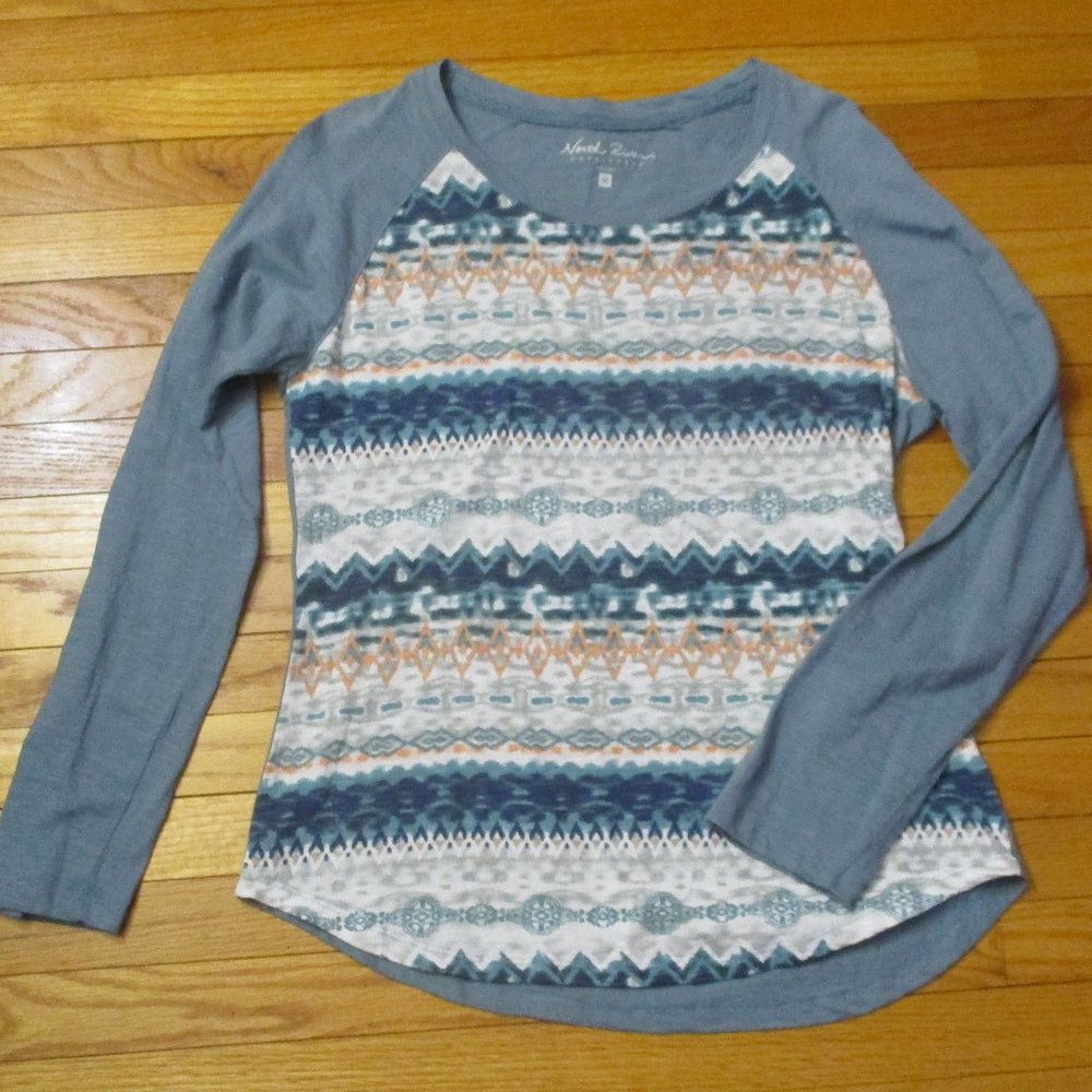 North River Outfitters Long Sleeve Shirt With Aztec Pattern On Front, Size M